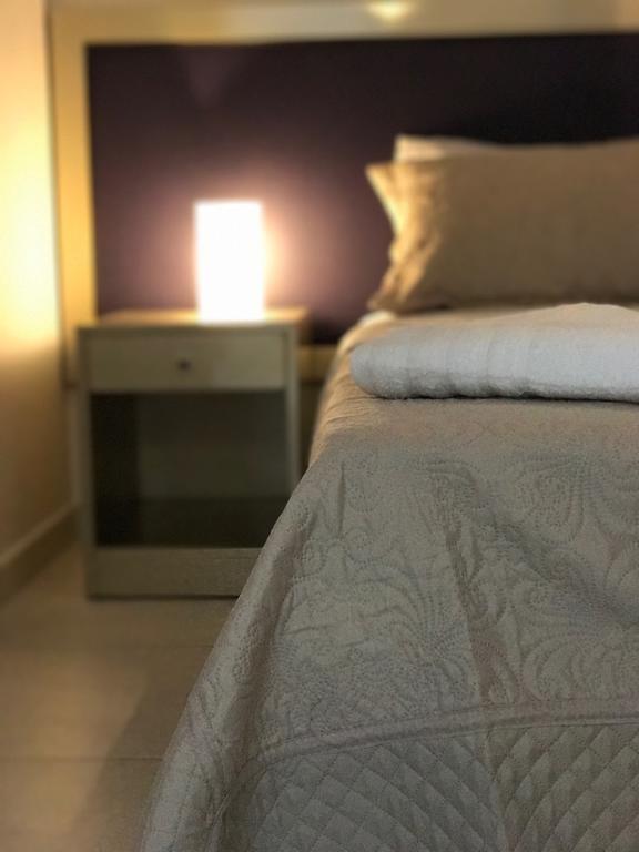 San Antonio Apt * Rhodes City