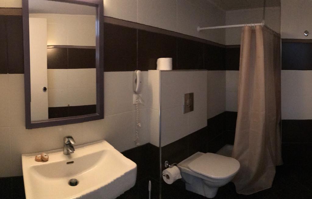 San Antonio Apt *
